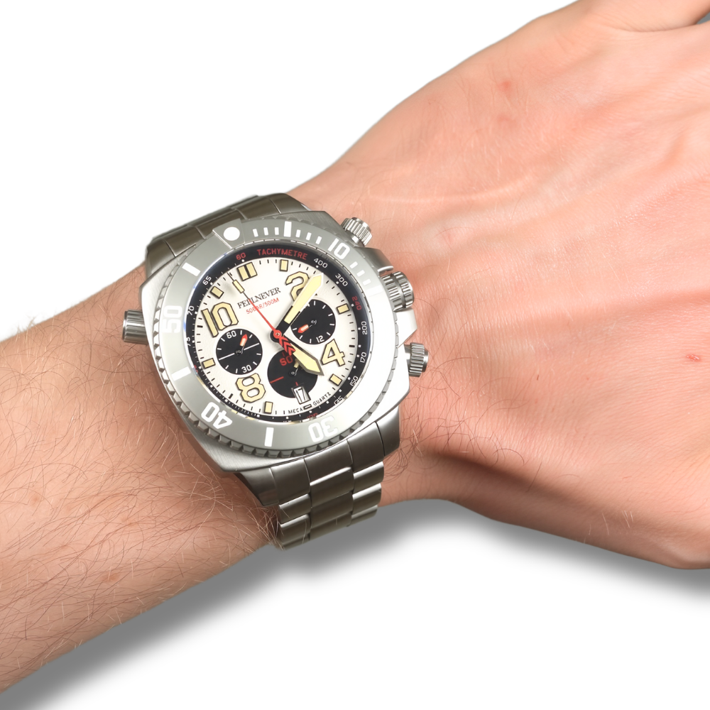 Chronograph Dive Watch — AbyssForce 500M Meca-Quartz (Seiko VK63)